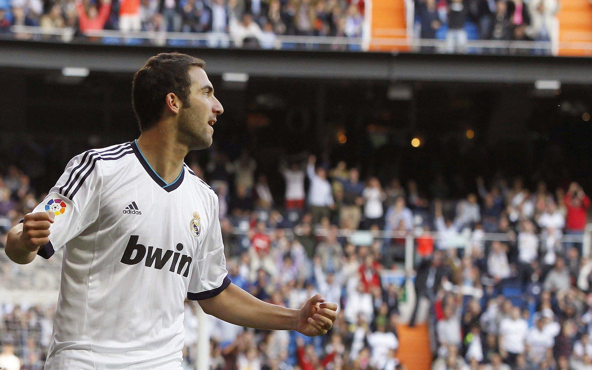 瑞典主帅力挺哲凯赖什,质疑其作用者实乃不懂足球