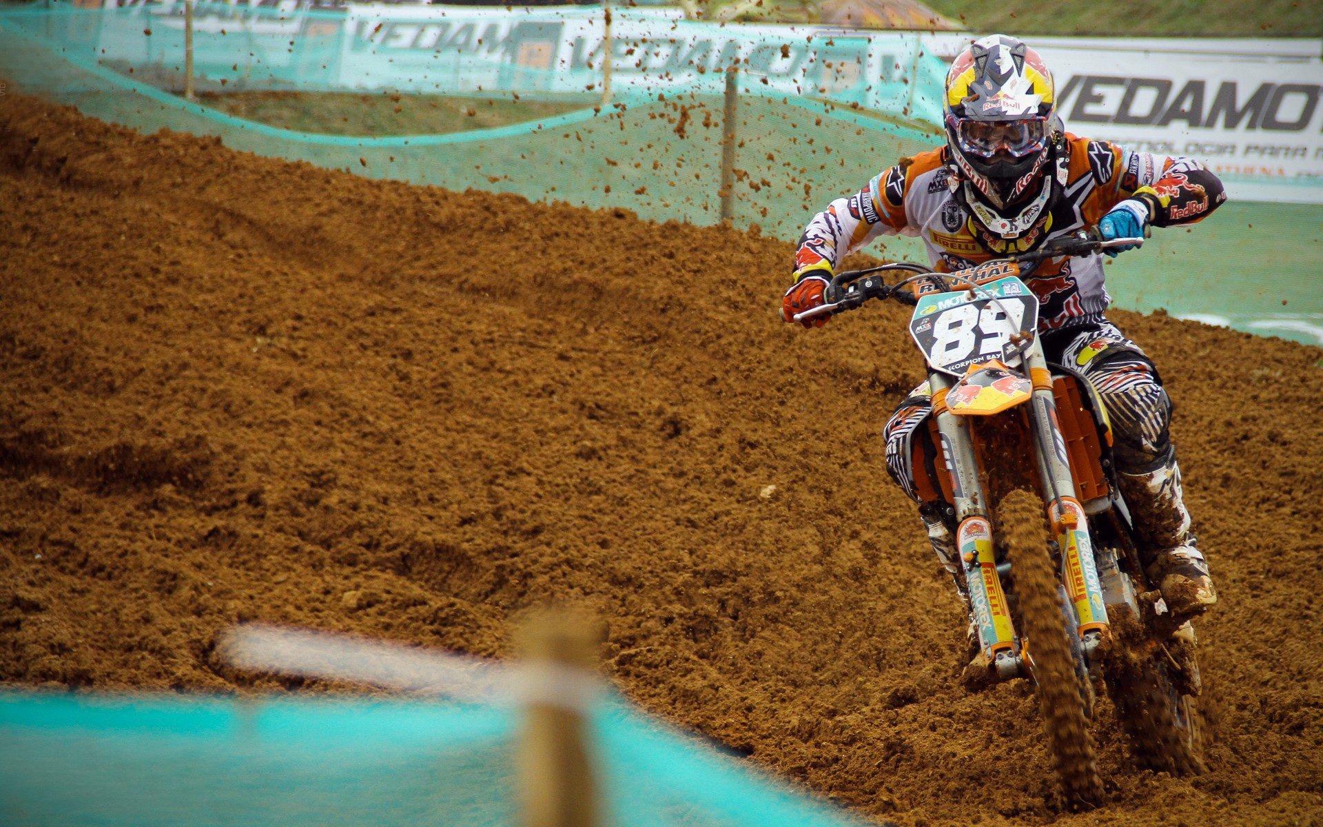 米兰双雄会战梅阿查，红黑军团重装出击，阿莱格里运筹帷幄谋破敌